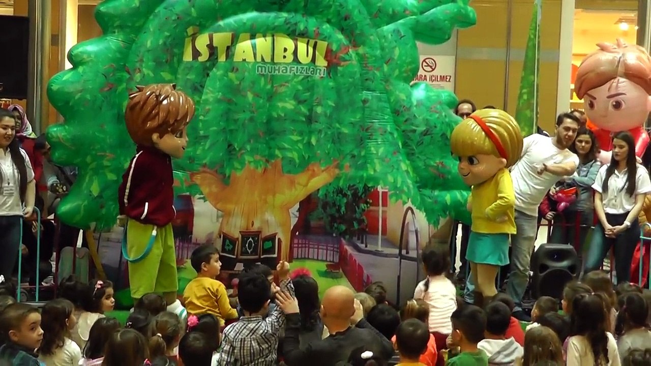 İSTANBUL MUHAFIZLARI GÖSTERİSİ