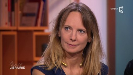 Delphine Coulin retrace le destin de 6 enfants réfugiés en France dans « Une fille dans la jungle »