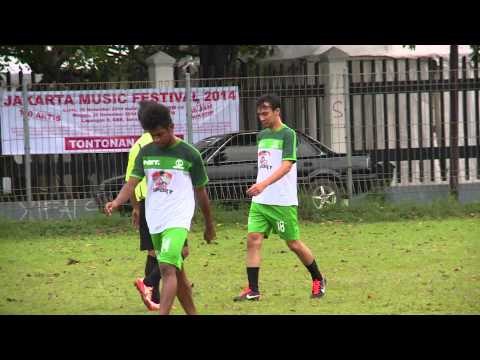 3 Pemain Persipura akan hadir di ESPN FC membahas tentang sepak bola tanah air - NET SPORT