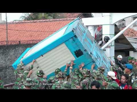 201 Rumah di Asrama Bataliyon Siliwangi dikosongkan aparat Kodam Jaya - NET12