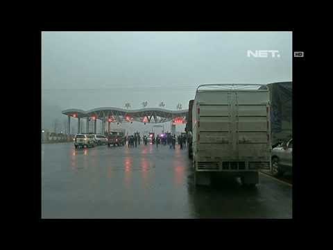 NET5 - Salju Menutupi jalan sepanjang 30KM di Guizhou Cina