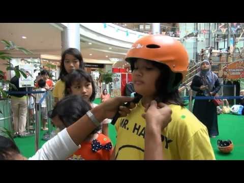 IMS - Selama Libur Sekolah Lokasi Wisata Padat Pengunjung