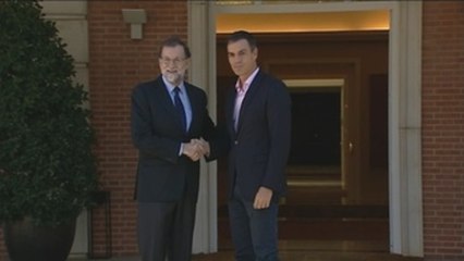 Gobierno y PSOE pactan elecciones en Cataluña en enero