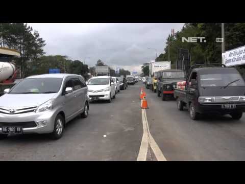 NET12 - Jelang Tahun Baru Tol Pasteur Padat