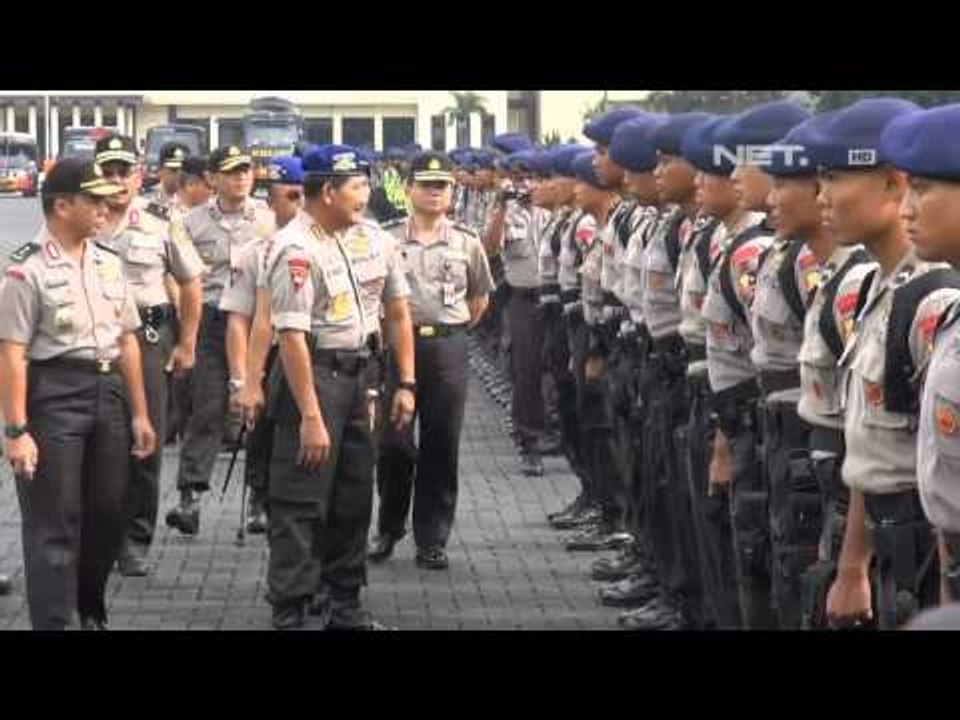 NET17 - Ribuan personil Polisi siaga membantu banjir