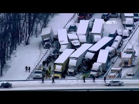 NET12 - Kecelakaan beruntun di Amerika menelan 2 korban jiwa