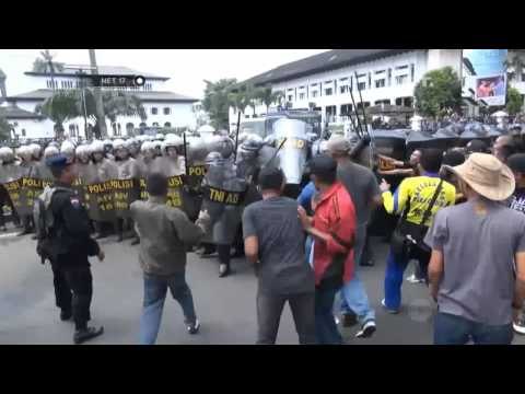 NET17 - Simulasi kericuhan pemilu