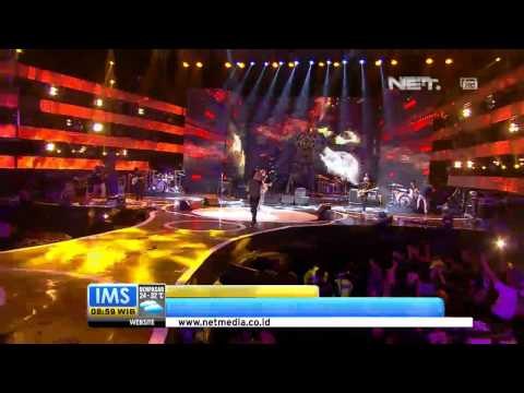 IMS - Konser Iwan Fals di Cimahi berlangsung dengan meriah dan sukses
