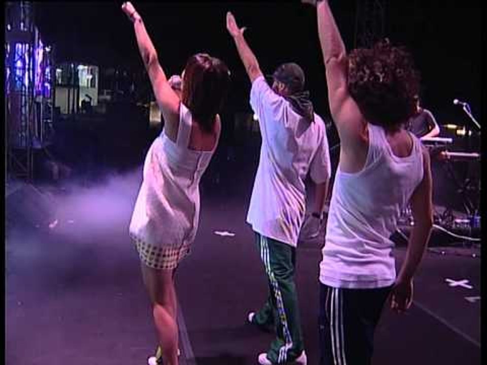 Hande Yener Konserinden Görüntüler