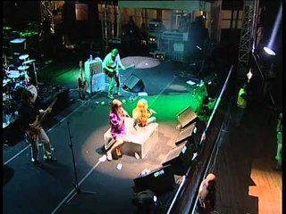 Nil Karaibrahimgil Konser Görüntüleri