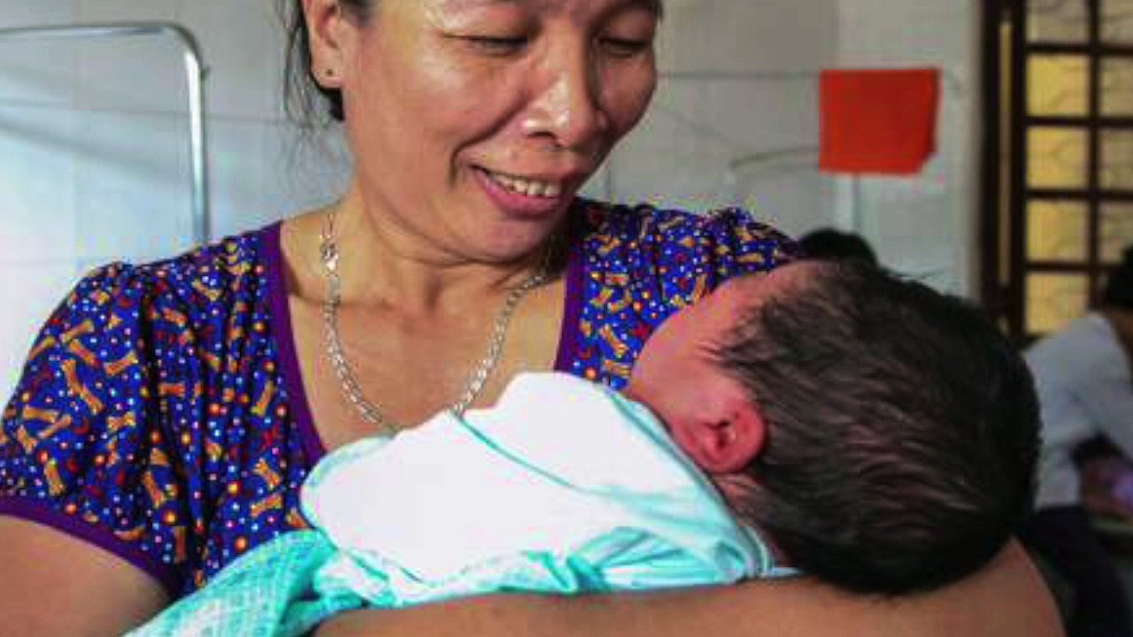 Une Vietnamienne a accouché d'un bébé de 7,1 kilos, le record du pays !