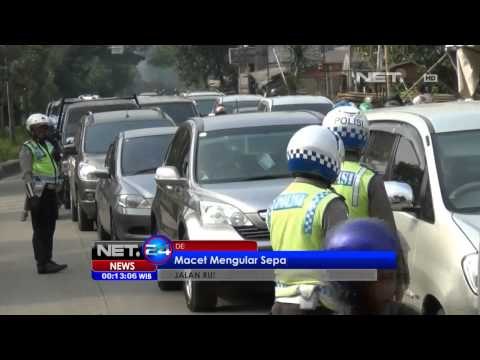 NET24 - Jalan Raya yang Rusak dan Berlubang Akibat Hujan Deras