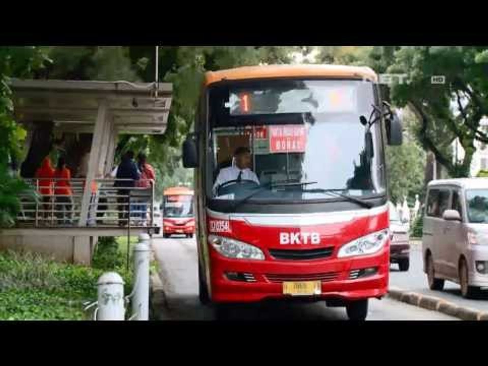 NET12 - Kehadiran BKTB membuat sejumlah sopir metromini khawatir karena berbagi trayek dan penumpang