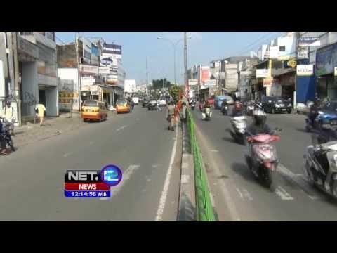 NET12 - Ratusan atribut kampanye di Depok ditertibkan petugas