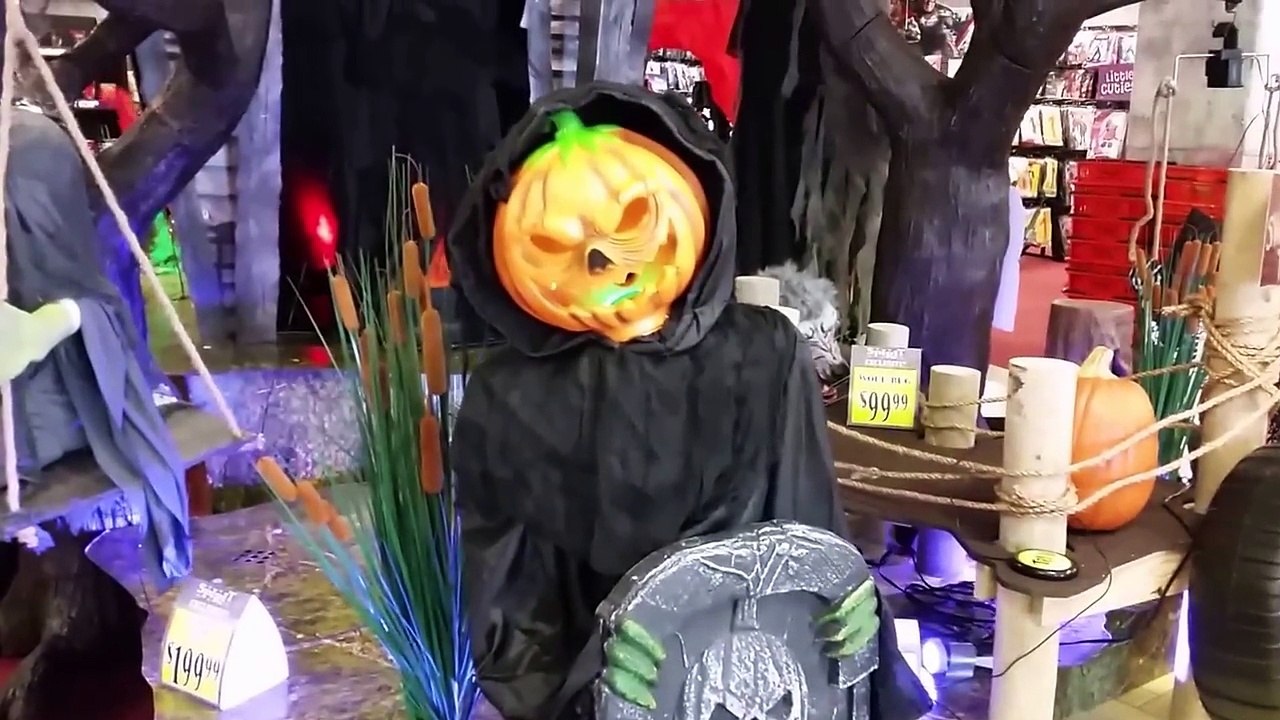 Spirit Halloween VIP Animatronic Tour 2nd Visit