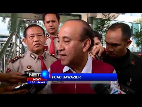 NET17 - Fuad Bawazier diperiksa KPK terkait kasus pencucian uang yang dilakukan oleh Wawan