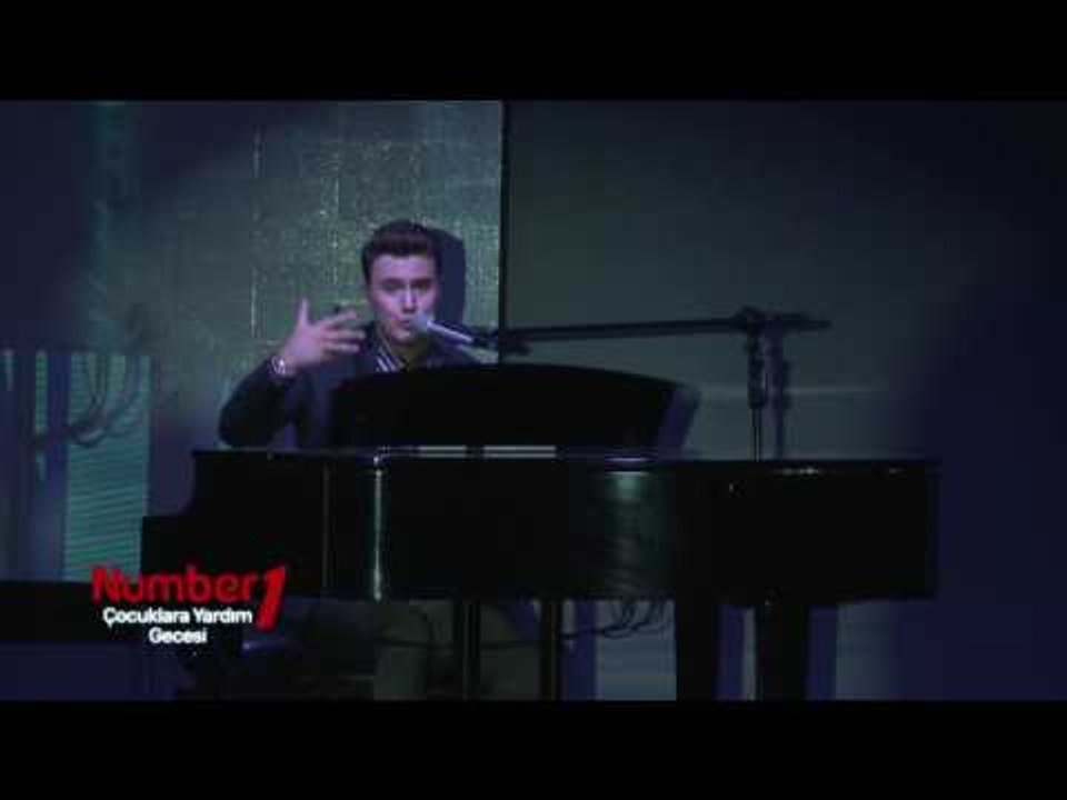 MUSTAFA CECELİ - DOĞARKEN AĞLADI İNSAN BU SON OLSUN / CANLI PERFORMANS