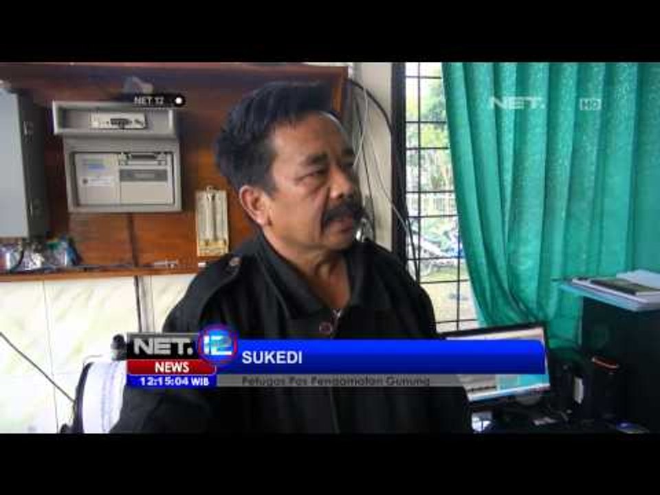 NET12 - Letusan Gunung Slamet Diikuti Lontaran Material Pijar dan Suara Gemuruh Terus Meningkat