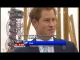 NET12 - Pangeran Harry di London's Olympic Park bermain bersama anak anak