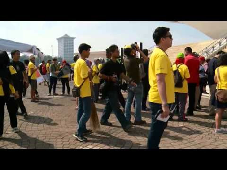 NET12 - Proses Pembersihan Monas