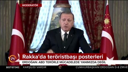 Rakka'da teröristbaşı posterleri