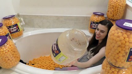 CHEESE BALL BATH EXPERIMENT!!!