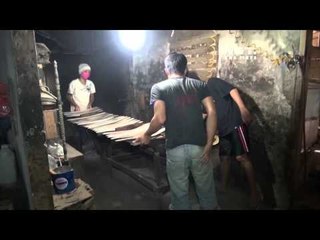 NET JATIM - Pengrajin Boomerang