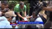 NET12 - Sambut hari lingkungan hidup siswa SMP Malang tebar ribuan benih ikan di sungar brantas