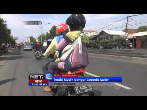 Pemudik sepeda motor nekat bawa anak kecil meski berbahaya - NET12