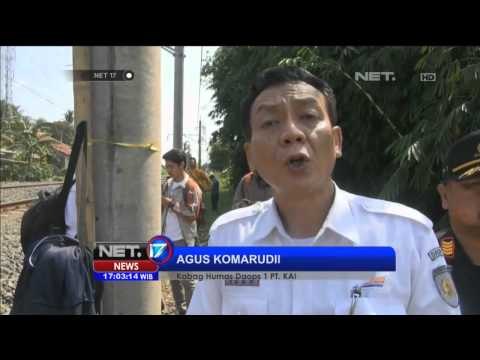 Longsor di Jalur Rel Kereta Jakarta Bogor - NET17