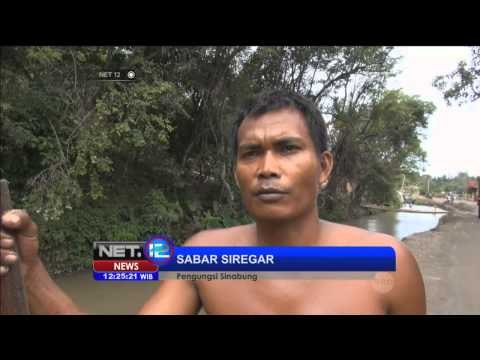 Mencari Nafkah Pengungsi Gunung Sinabung Dengan Menambang Pasir - NET12