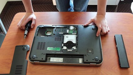 How to Remove a Hard Drive From a Laptop Computer