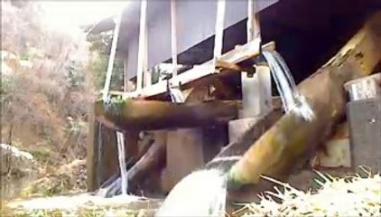 -Relaxation- In the tranquil mountain village, Sound of porcelain mortar echo