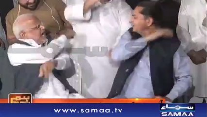 PMLN aur PTI rehnumaon key darmiyaan hatha paai