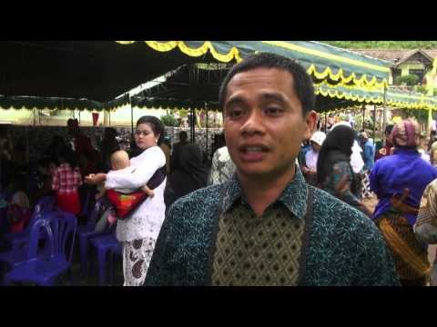 Tradisi Saparan di Perbukitan Menoreh untuk Saling Bersilaturahmi -NET5