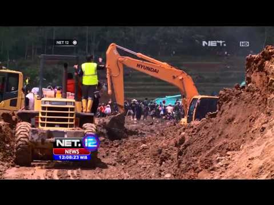 Live Longsor Evakuasi korban longsor di Banjarnegara - NET12