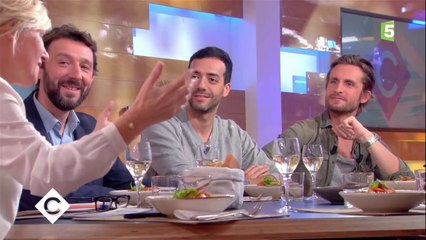 Julien Clerc, Tarek Boudali et Philippe Lacheau au dîner - C à Vous - 20/10/2017