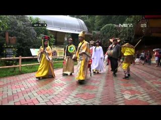 Descargar video: Perayaan imlek gelar karnaval budaya Cina di Malang - NET24