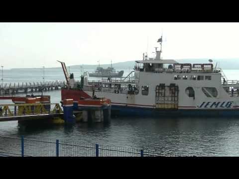 Jelang Nyepi, Pelabuhan Ketapang Mulai Padat - NET24