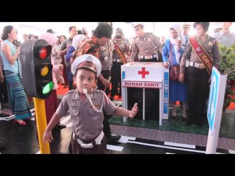 Ribuan Anak TK dan SD Meriahkan Peresmian Taman Lalu Lintas Portable di Medan - NET12