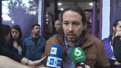 Pablo Iglesias: "Es triste ver al PSOE entregado al PP"