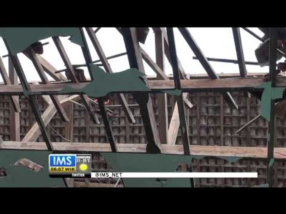 Belasan Siswa SMPN 1 Sampang Terluka Akibat Tertimpa Reruntuhan Atap Ruang Kelas IMS