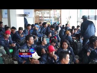 下载视频: Ratusan ABK Benjina Dideportasi ke Myanmar - NET24