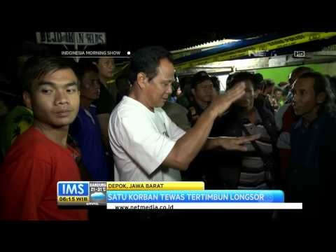 Kios pedagang di Tebing Kali Baru Cimanggis ambruk akibat longsor - IMS