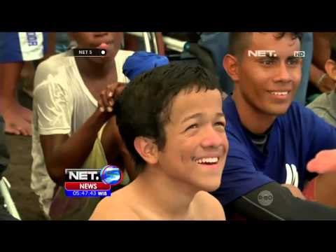 Penyandang Disabilitas Menjajal Olahraga Surfing - NET5