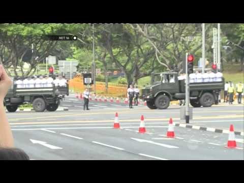 Live Report Warga menunggu iring iringan Pemakaman Lee Kuan Yew - NET16