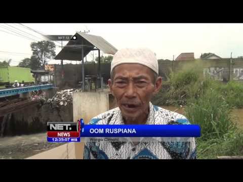 Semakin Menumpuk, Warga Cijagra Gelar Aksi Memancing Sampah di Sungai Cikapundung - NET12