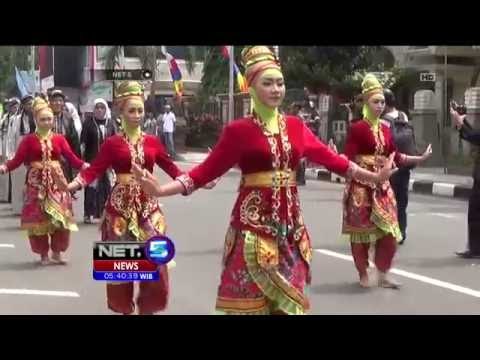 Kemeriahan Pawai Budaya Becak - NET5