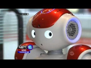 Robot di Bandara Jepang Sapa Wisawatan - NET12