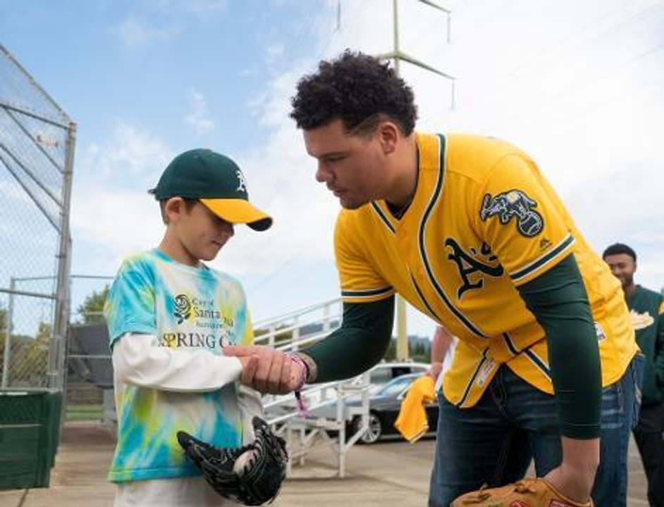 A's replenish young boy's memorabilia collectio...